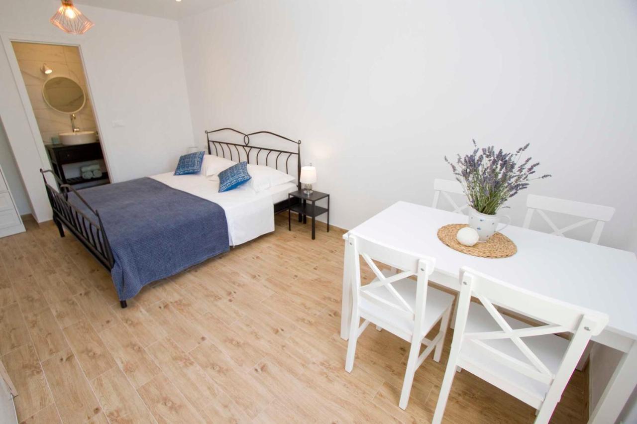 Apartmani Rustica Drasnice Luaran gambar