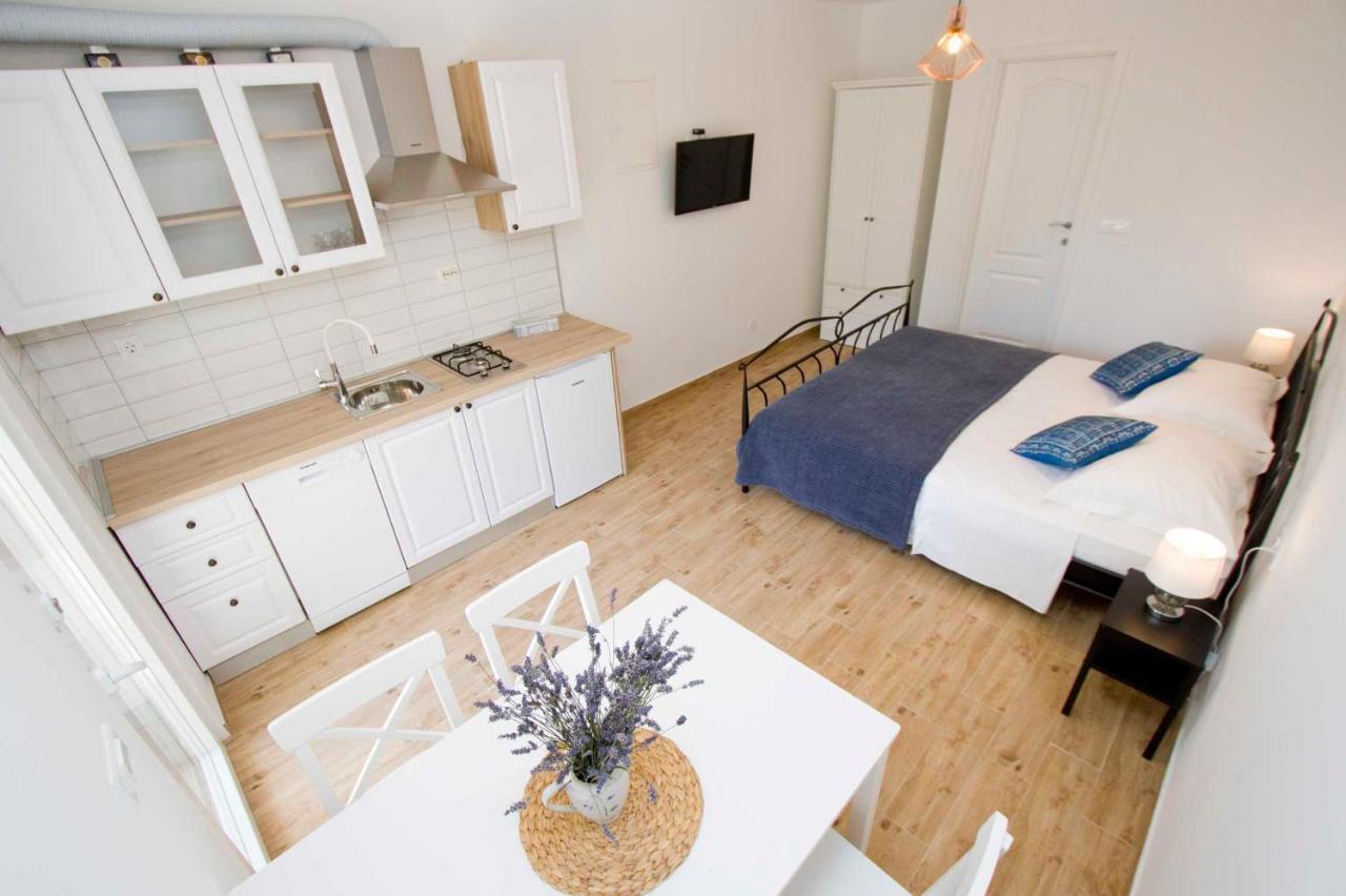 Apartmani Rustica Drasnice Luaran gambar